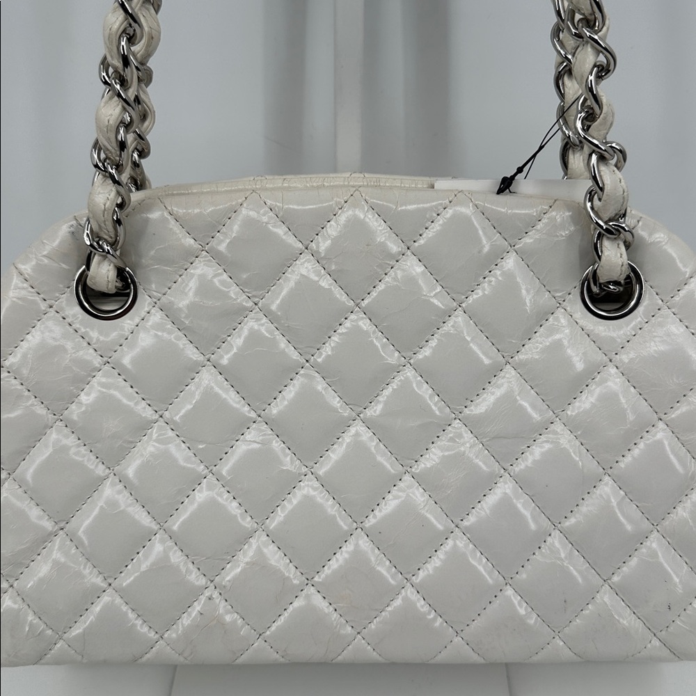 Authenticated CHANEL Mademoiselle Shoulder Chain Bag- White/Silver - Picture 6 of 17